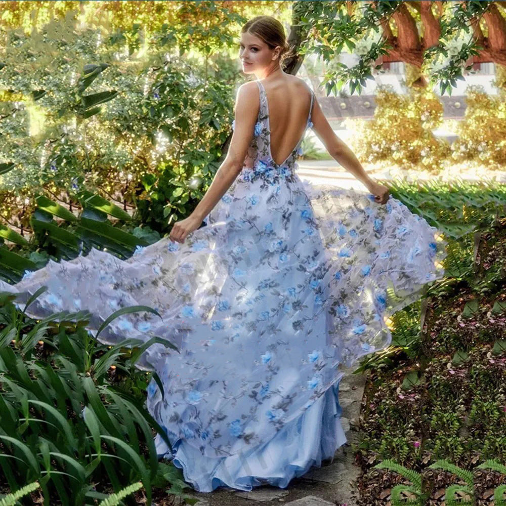 Aurora - Geblümtes Ballkleid