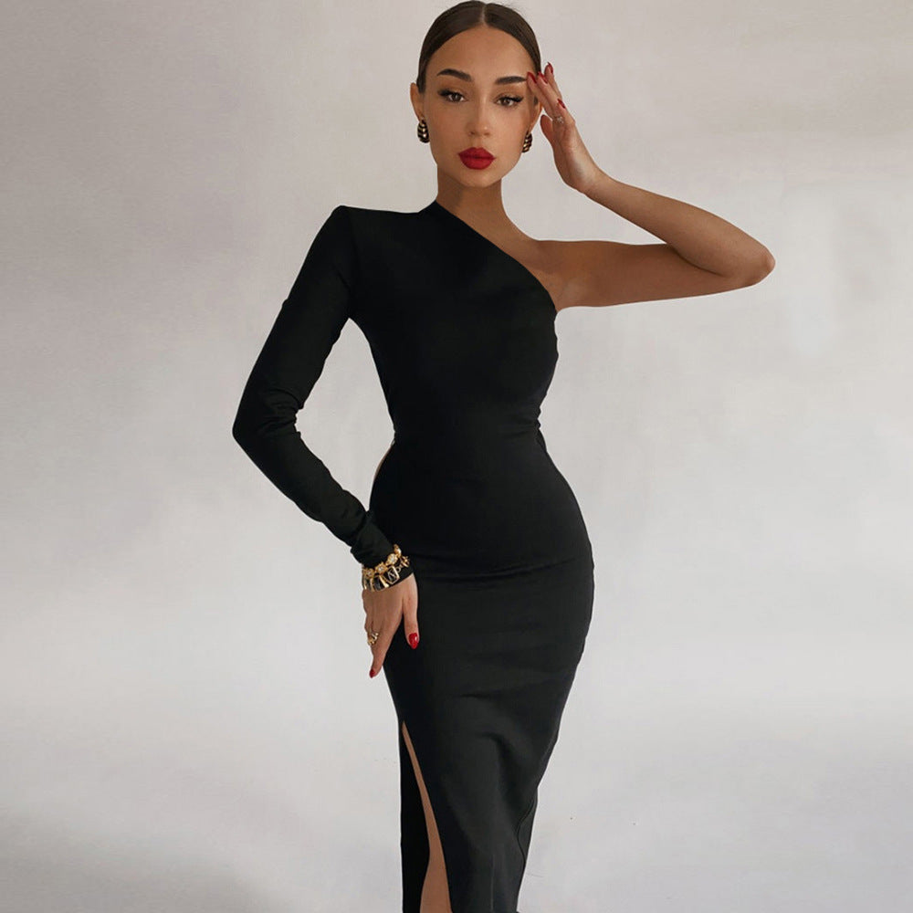 Isabela - Asymmetrisches langärmeliges Kleid