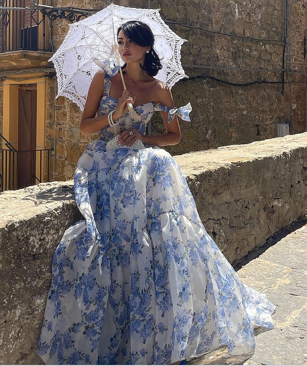 Aurora - Langes geblümtes Kleid im Prinzessinnen-Stil für einen märchenhaften Sommer