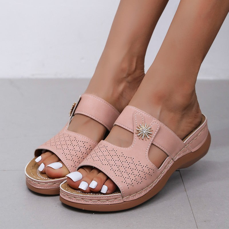 Sofia - Flache Sandalen mit durchbrochenem Muster