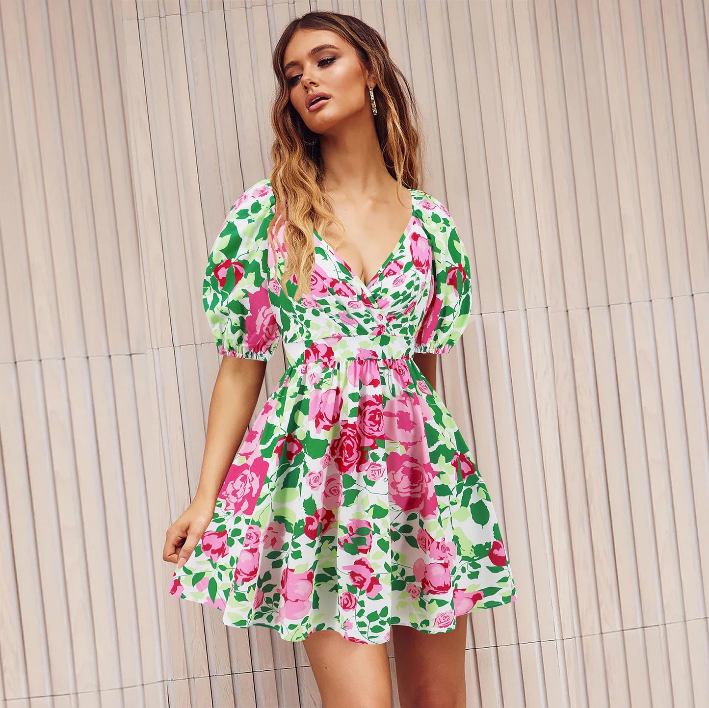 Camila - Geblümtes Minikleid mit Puffärmeln