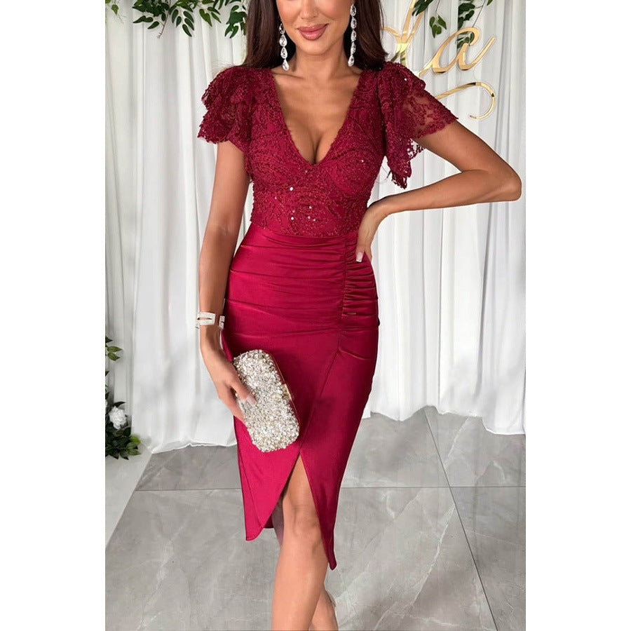 Lara - Midikleid mit Spitze und Rüschen