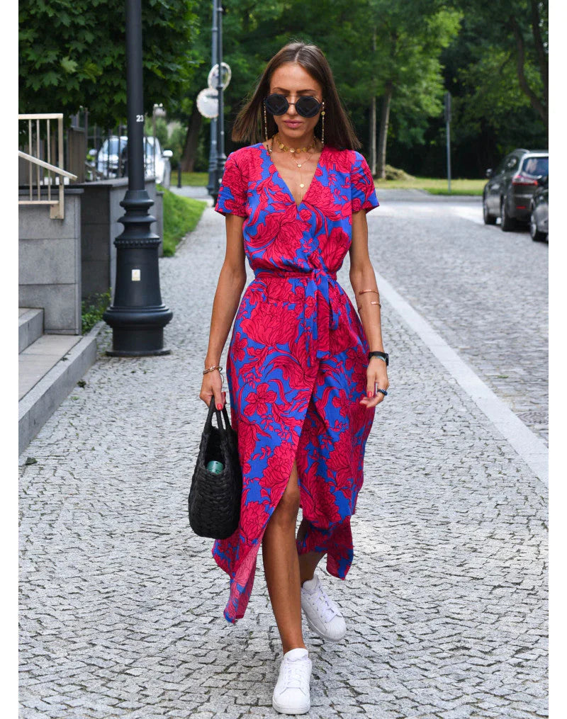 Stuttgart | Glamorous Allure Damenkleid