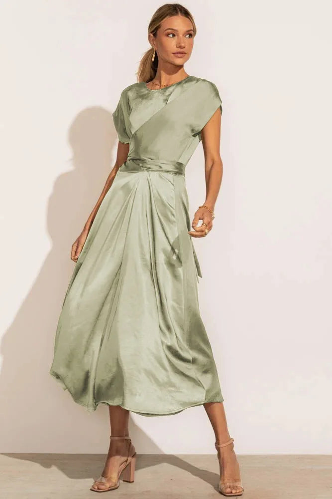 Daniela - Midikleid aus Satin mit Knoten