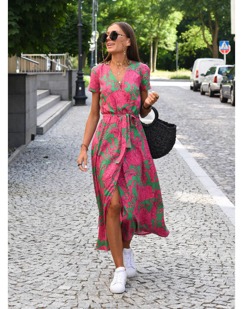 Stuttgart | Glamorous Allure Damenkleid