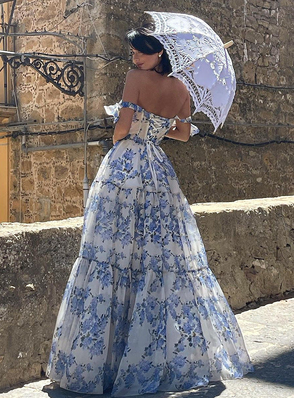 Aurora - Langes geblümtes Kleid im Prinzessinnen-Stil für einen märchenhaften Sommer