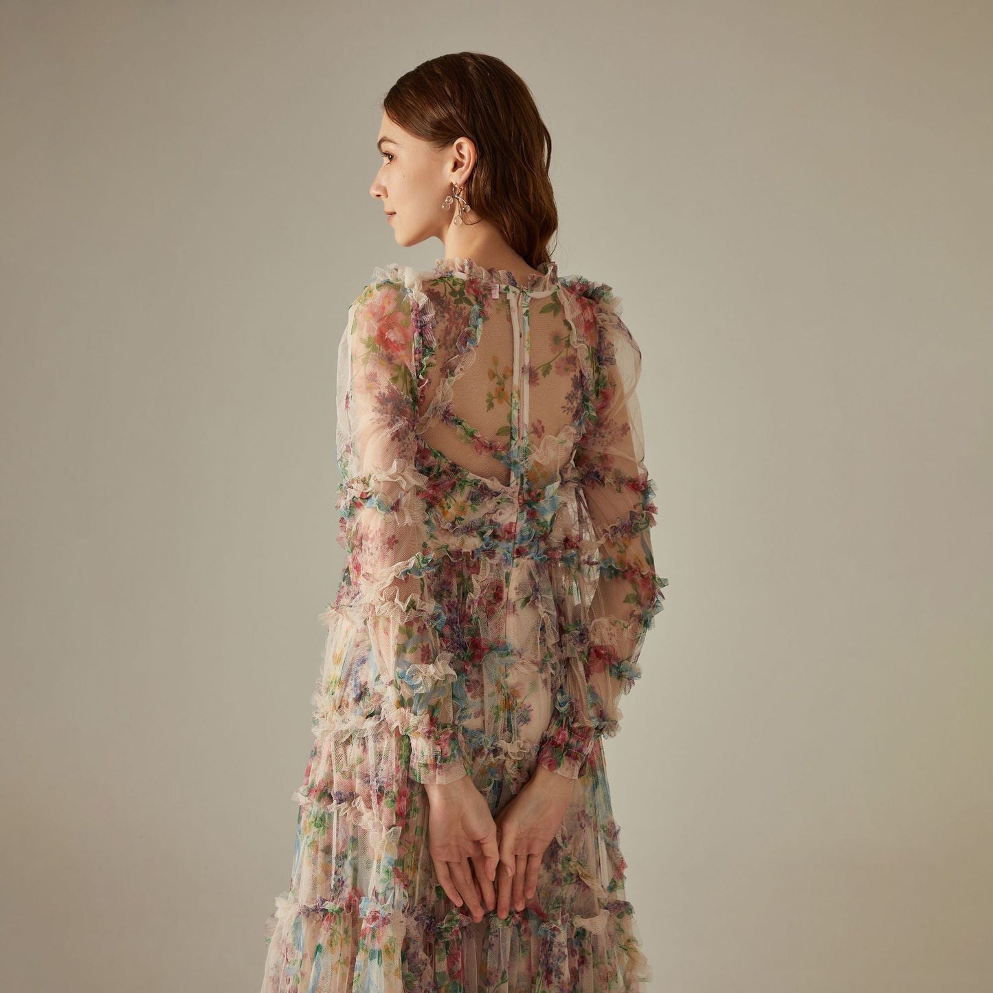Viola - Durchsichtiges Maxikleid mit Blumenmuster für den Frühling