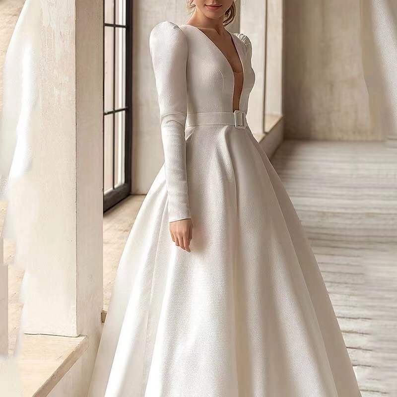 Shailise | Weißes Kleid aus feinem Satin in elegantem französischem Stil