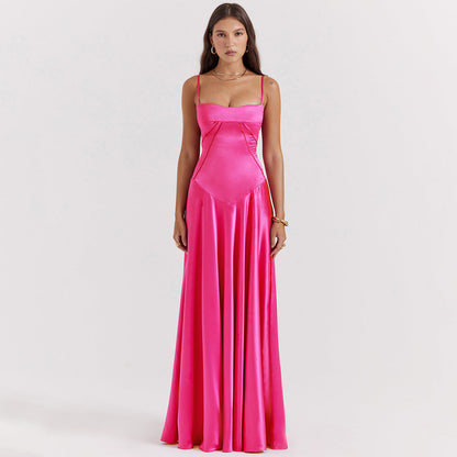 Selena - Maxikleid aus Satin mit schmalen Trägern