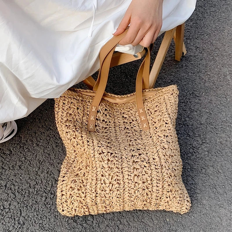 Lea | Geräumige Tote schicke Tasche