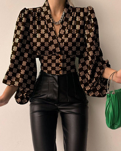 Nova - Geometrische Bluse mit Puffärmeln