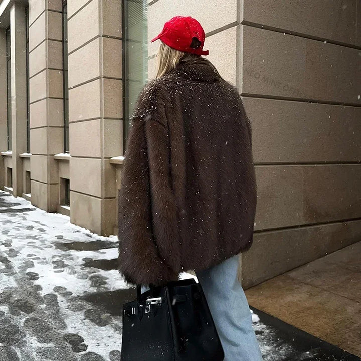 Yves | Flauschiger Wintermantel aus Kunstfell für Frauen